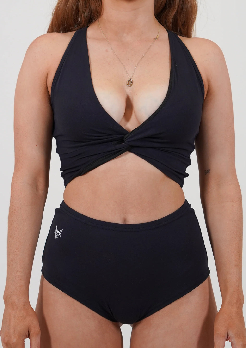 Vixn Staple Crossover Sportbeha Zwart